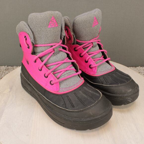 Nike ACG Winter Boots Youth 4.5Y Womens 6 Pink Gray Duck Boots - Picture 2 of 9